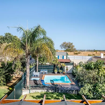 Semesterbostad Da Rocha House *
